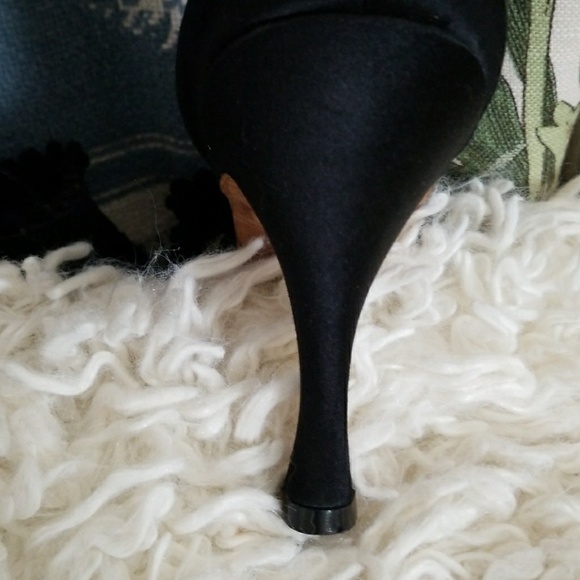 Manolo Blahnik ( authentic) - Picture 5 of 8